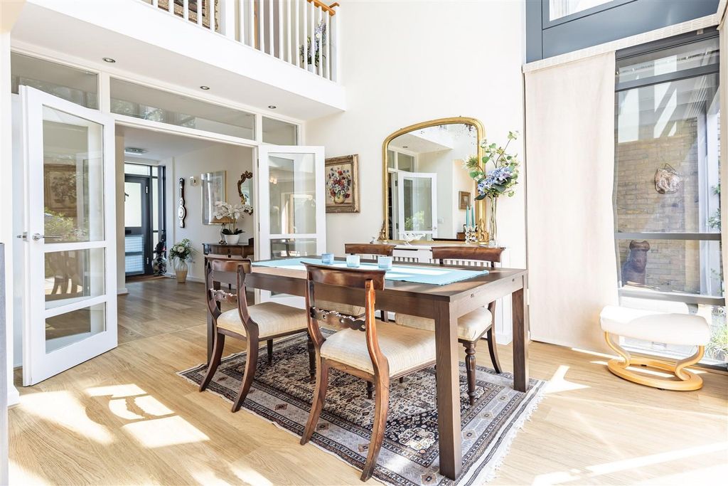 Property photo 3 of 36 13 St. Nicholas Gr (7).Jpg