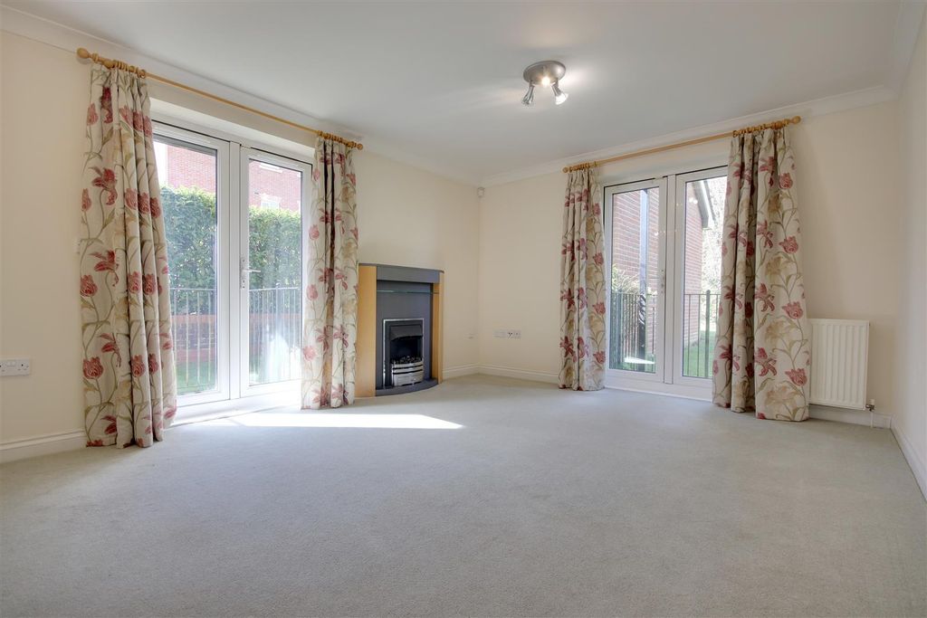 Property photo 2 of 7 Living Room.Jpg