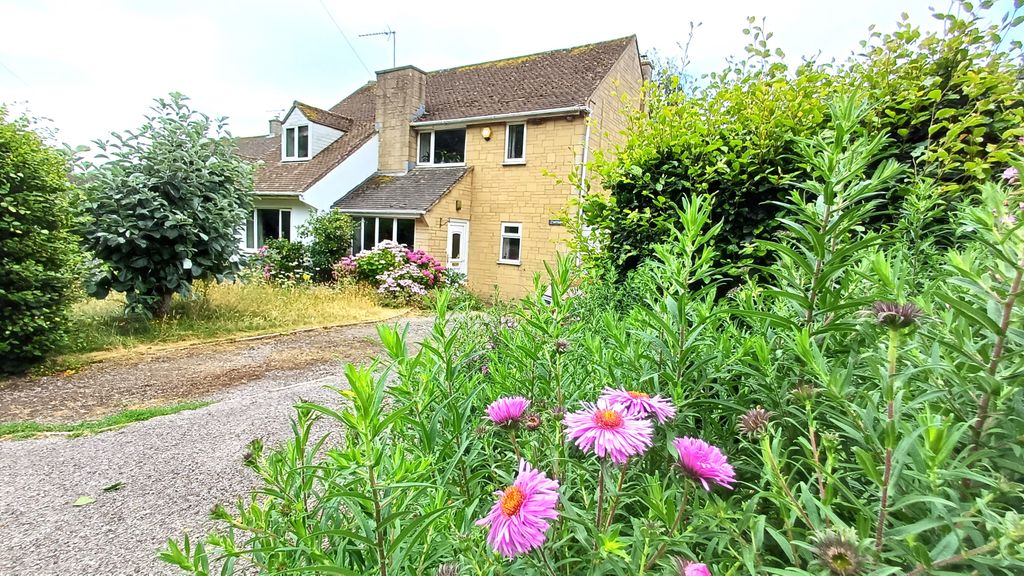 Property photo 1 of 23