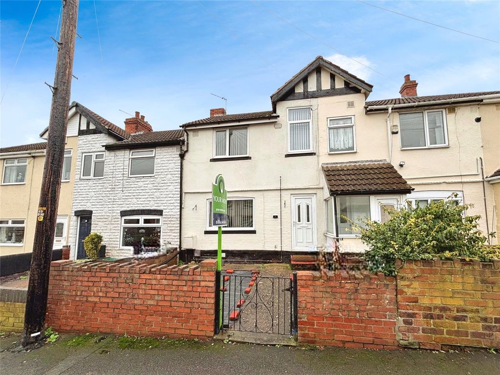 Property photo 1 of 11 Front