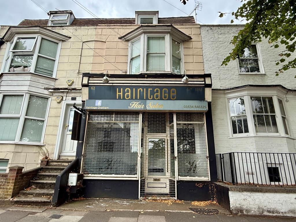 Property photo 1 of 10 Mid-Terrace Mixed Use Building