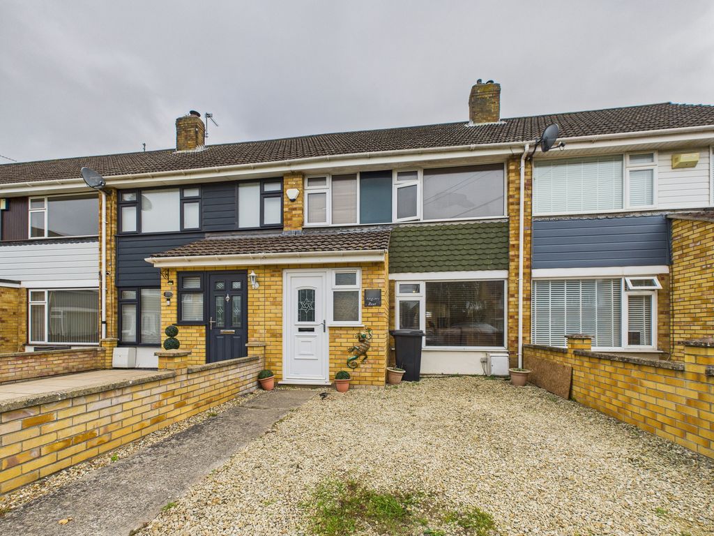 Property photo 1 of 16 Front