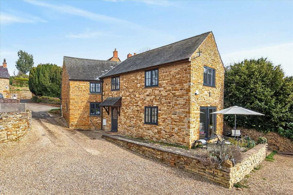 Property photo 1 of 33 Main Picture