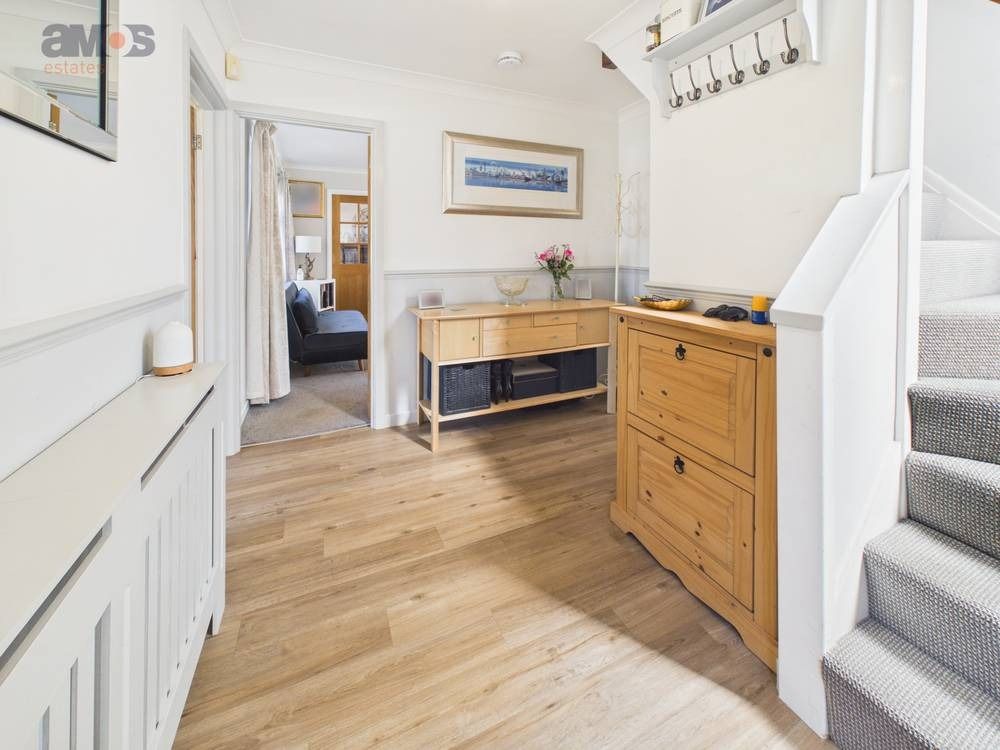 Property photo 3 of 27 4667643