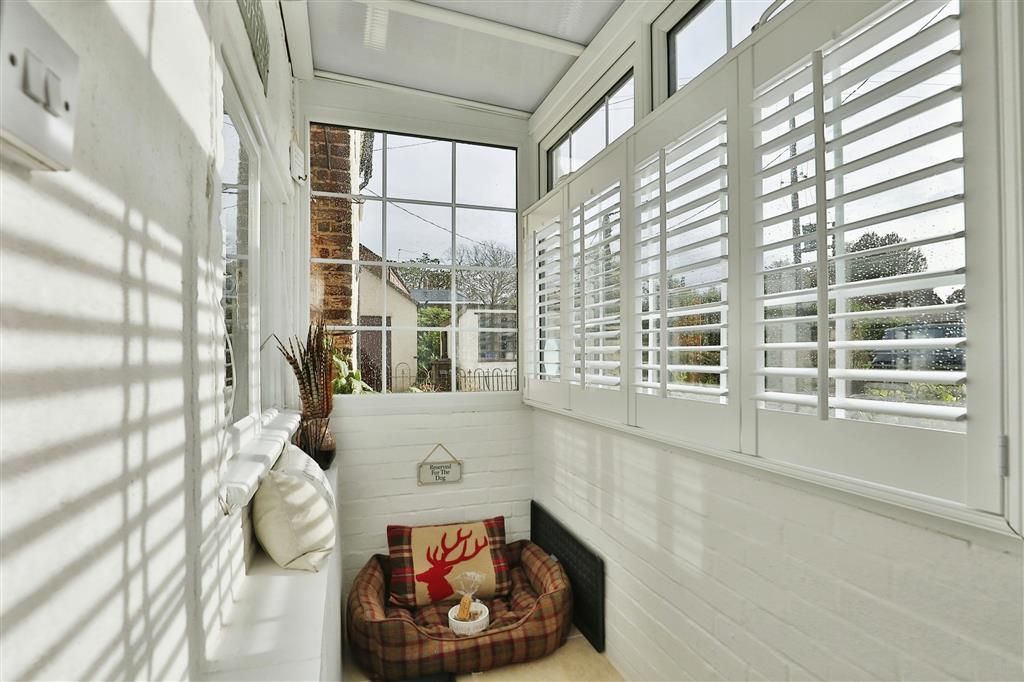 Property photo 2 of 15 Bedroom