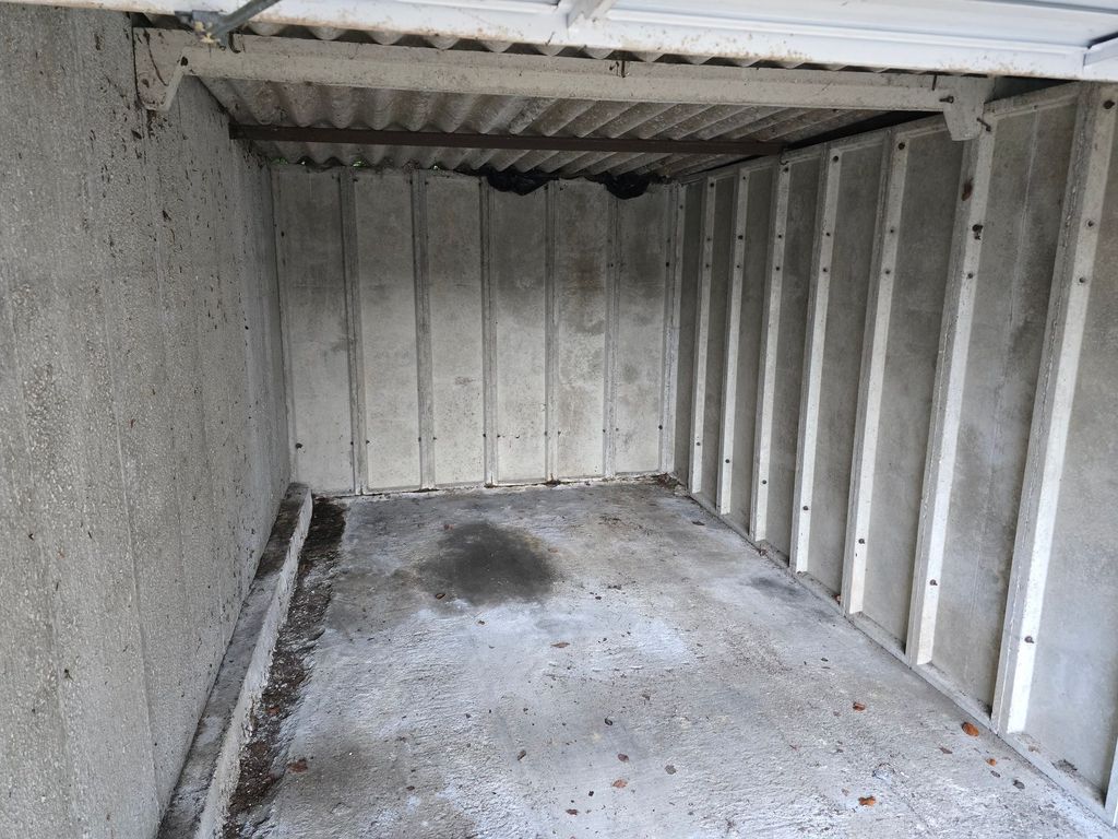 Property photo 3 of 3