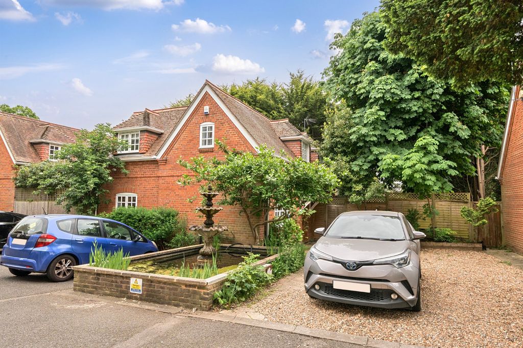 Property photo 1 of 17 Picture No. 09