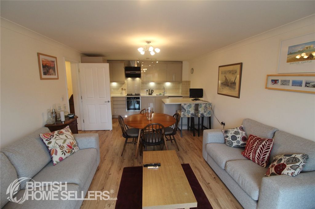 Property photo 3 of 15 Picture No. 16