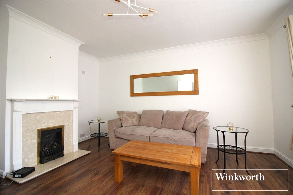 Property photo 3 of 13 Picture No. 20