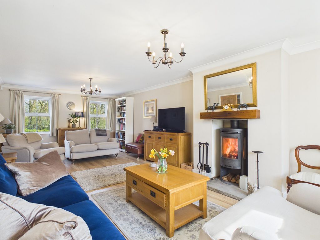 Property photo 3 of 31 5015709