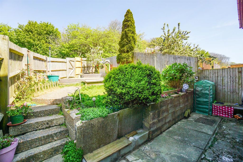 Property photo 3 of 24 Dsc00478.Jpg