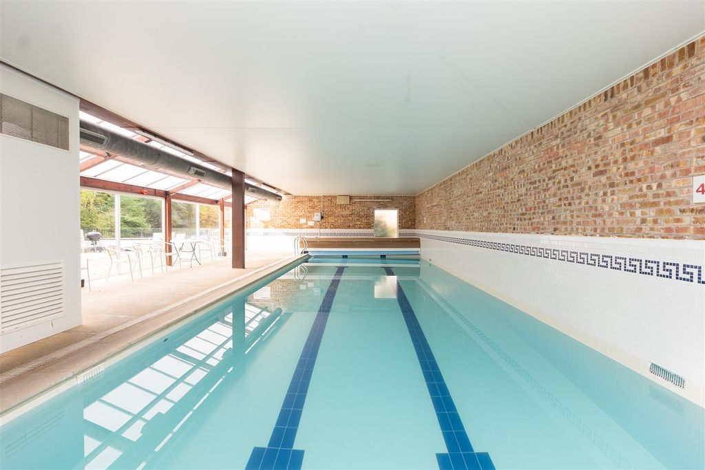 Property photo 3 of 30 12-Avon-Dale-Bs9-1Tb-93.Jpg