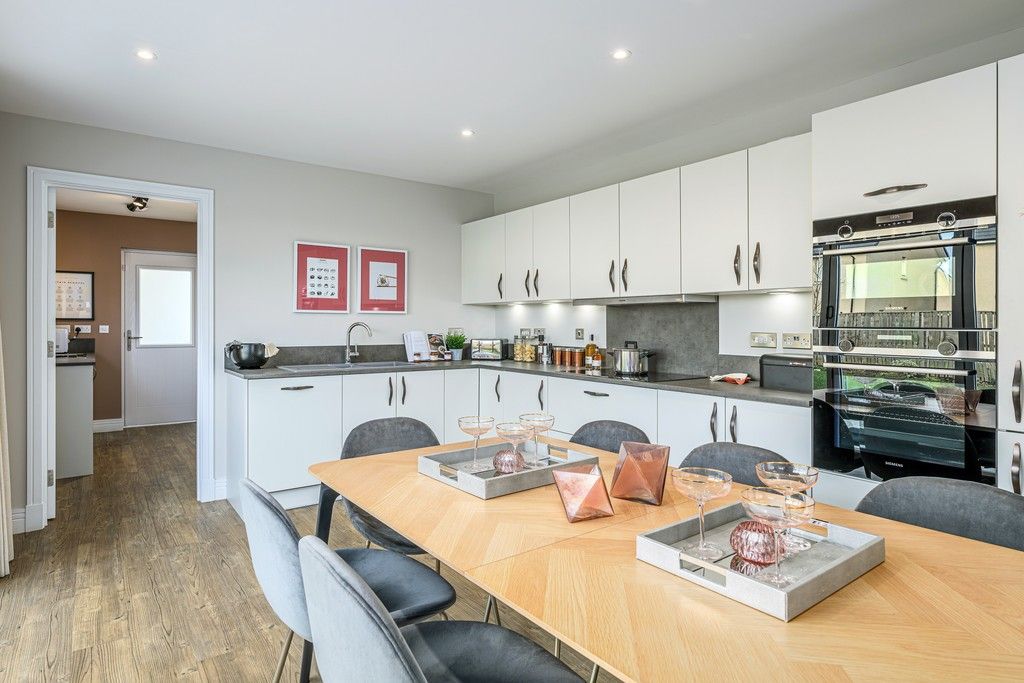 Property photo 3 of 13 Mansefield Lea, East Calder