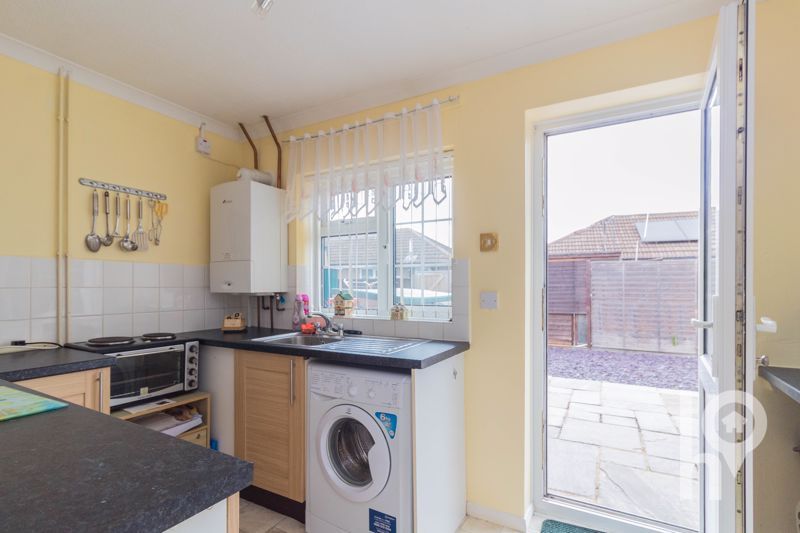 Property photo 3 of 7 Photo 5