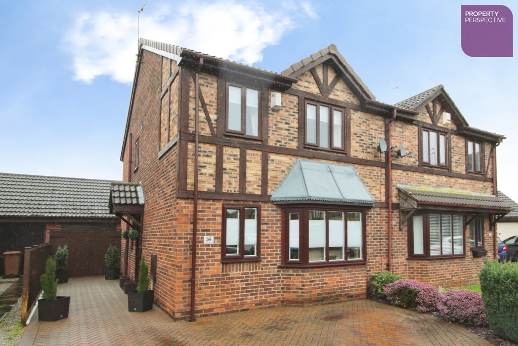 Property photo 1 of 12 Pbox-Img.Jpg