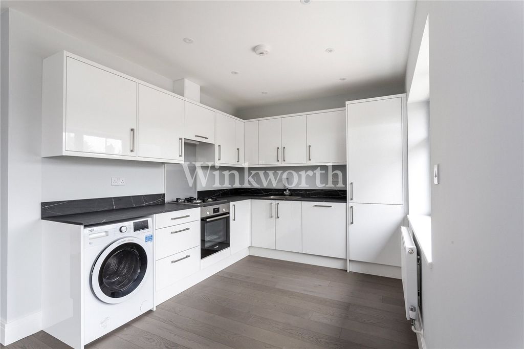 Property photo 2 of 12 Picture No. 01