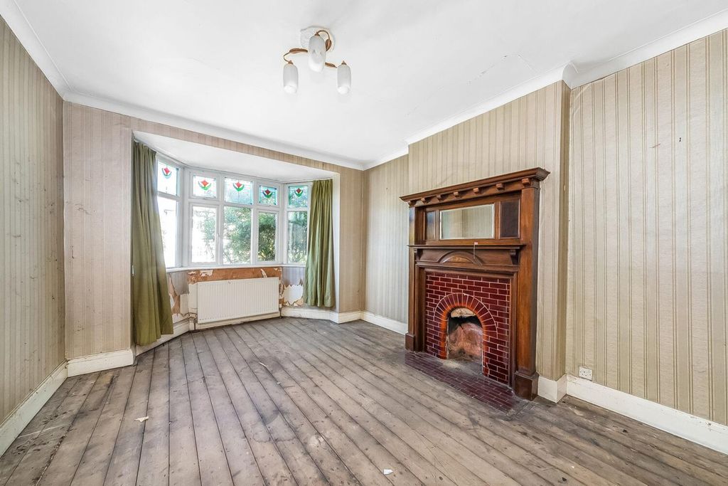 Property photo 2 of 10 2.Jpg