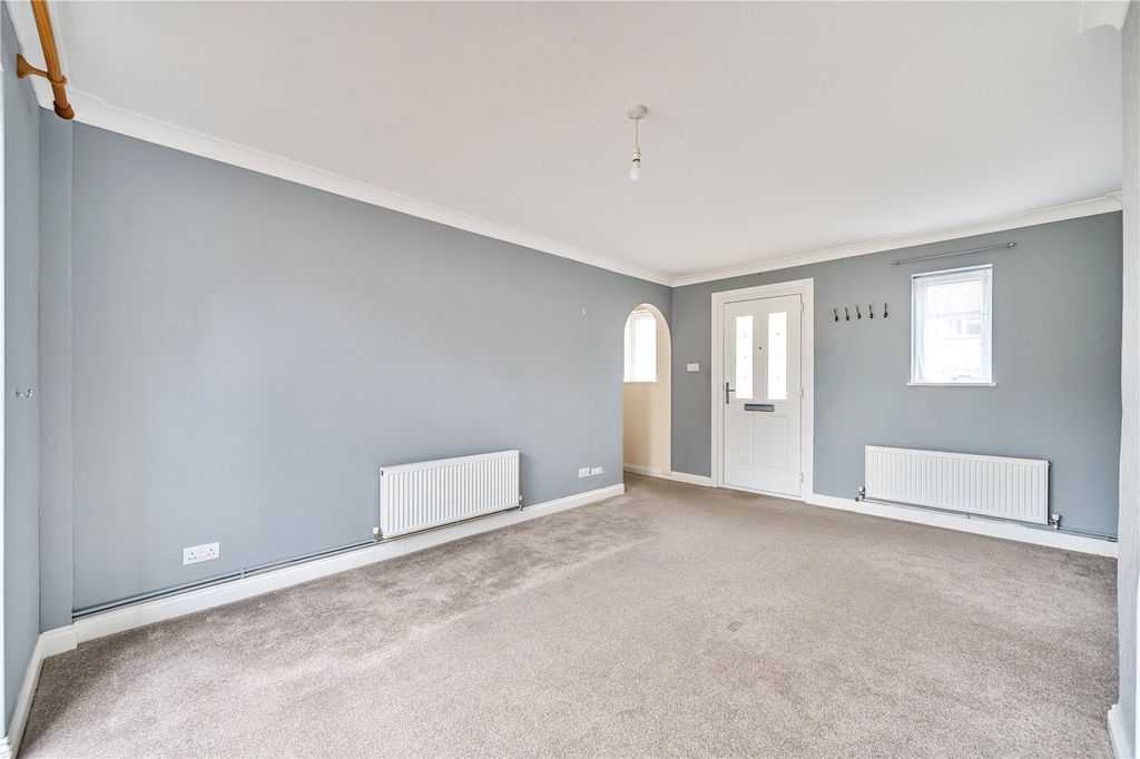 Property photo 2 of 15 Picture No. 14