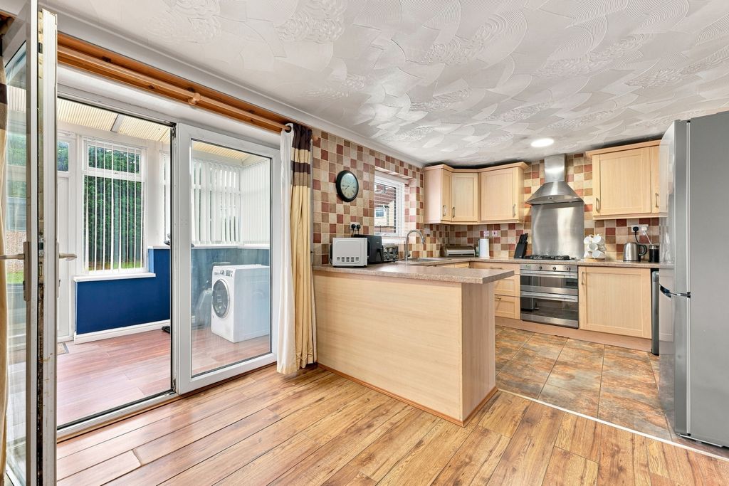 Property photo 2 of 33 P2188611