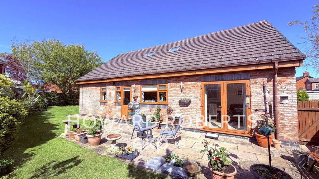 Property photo 1 of 26