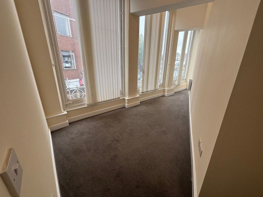 Property photo 2 of 3