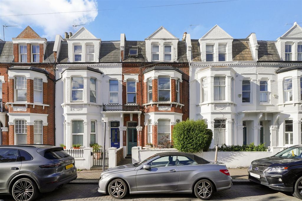 Property photo 1 of 15 Norroy Road