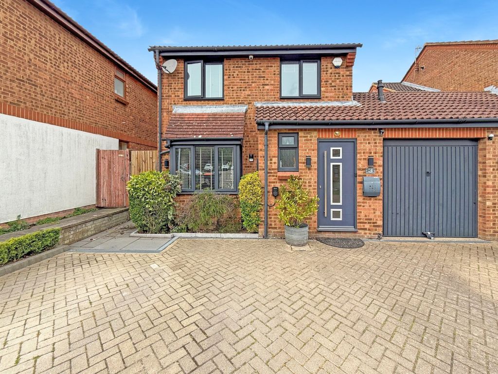 Property photo 1 of 13 4140311