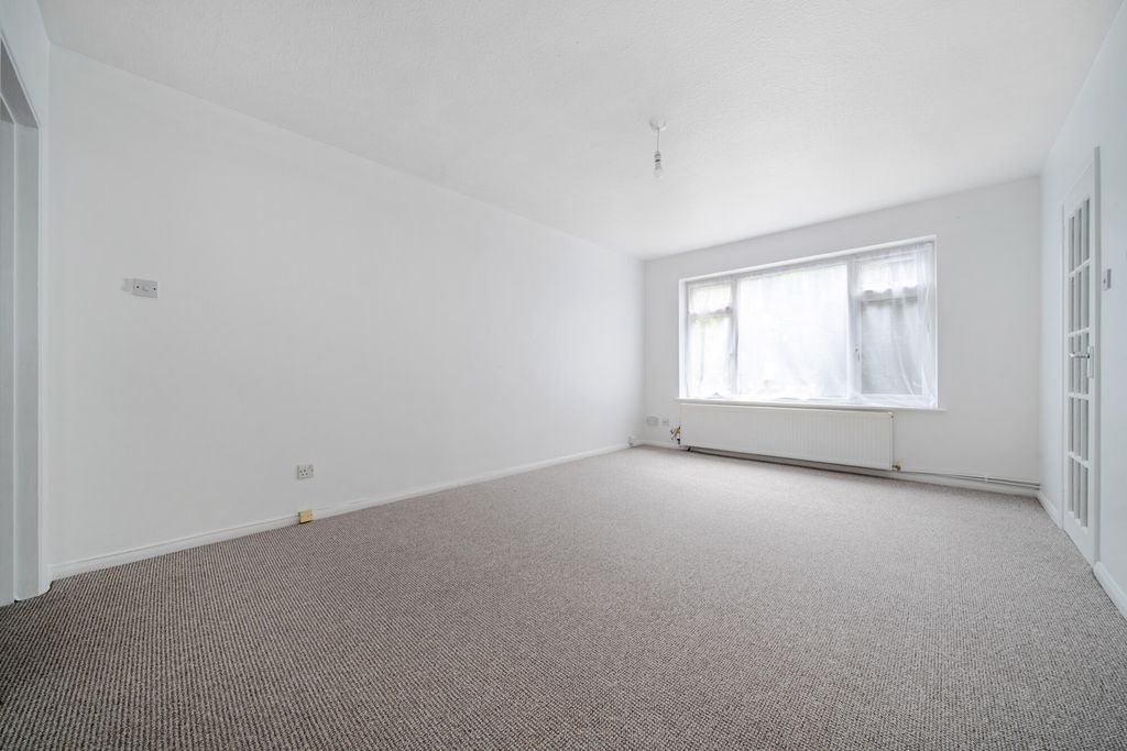 Property photo 2 of 17 Reception Room