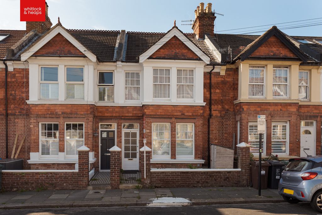 Property photo 1 of 10