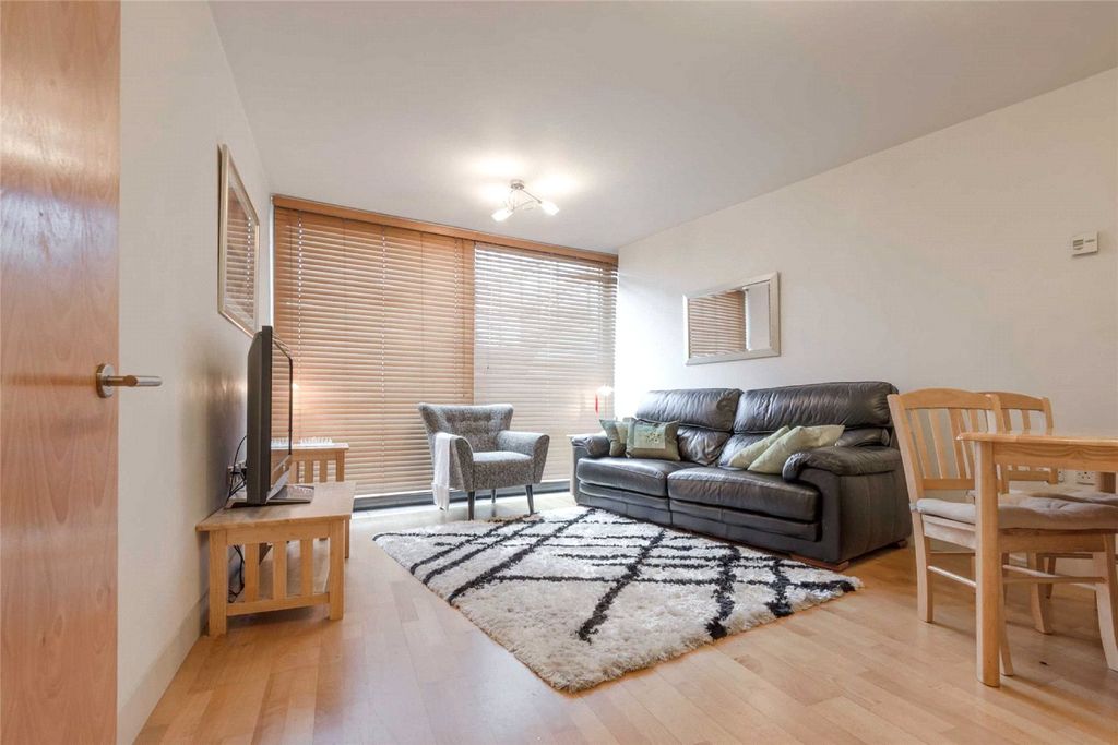 Property photo 1 of 11 Picture No. 01