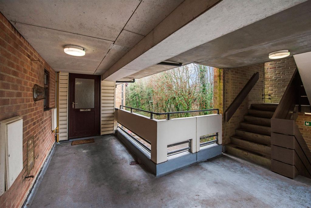 Property photo 2 of 20 Sketch_Ph5_6357301.Jpg