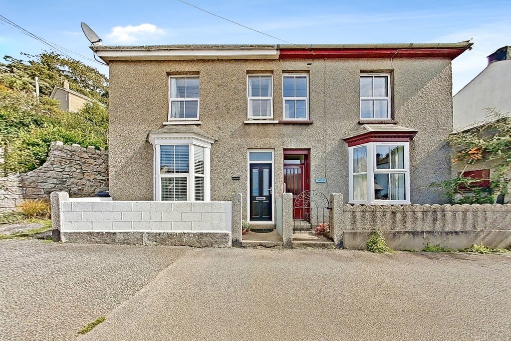 Property photo 1 of 17 Photo