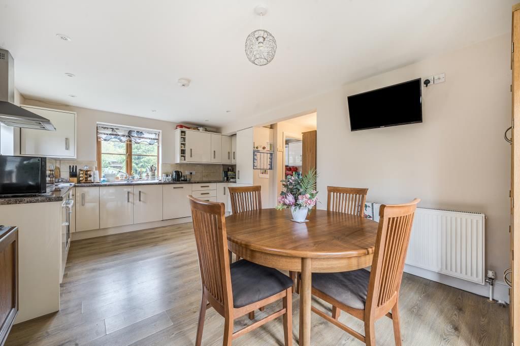 Property photo 3 of 16 Kitchen/Dining Room