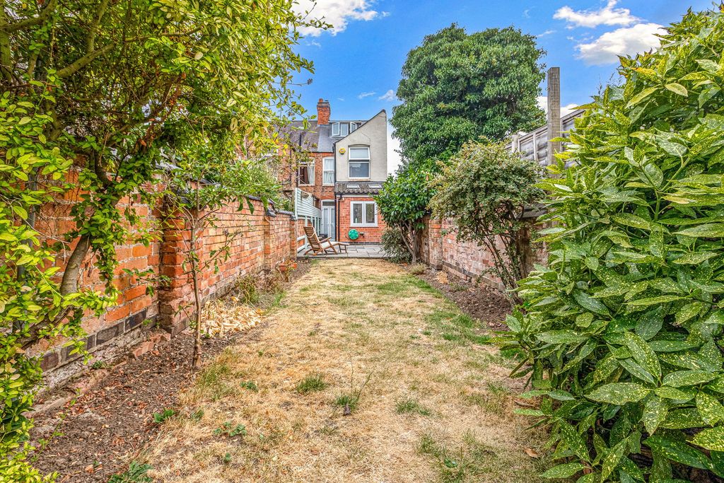 Property photo 1 of 22
