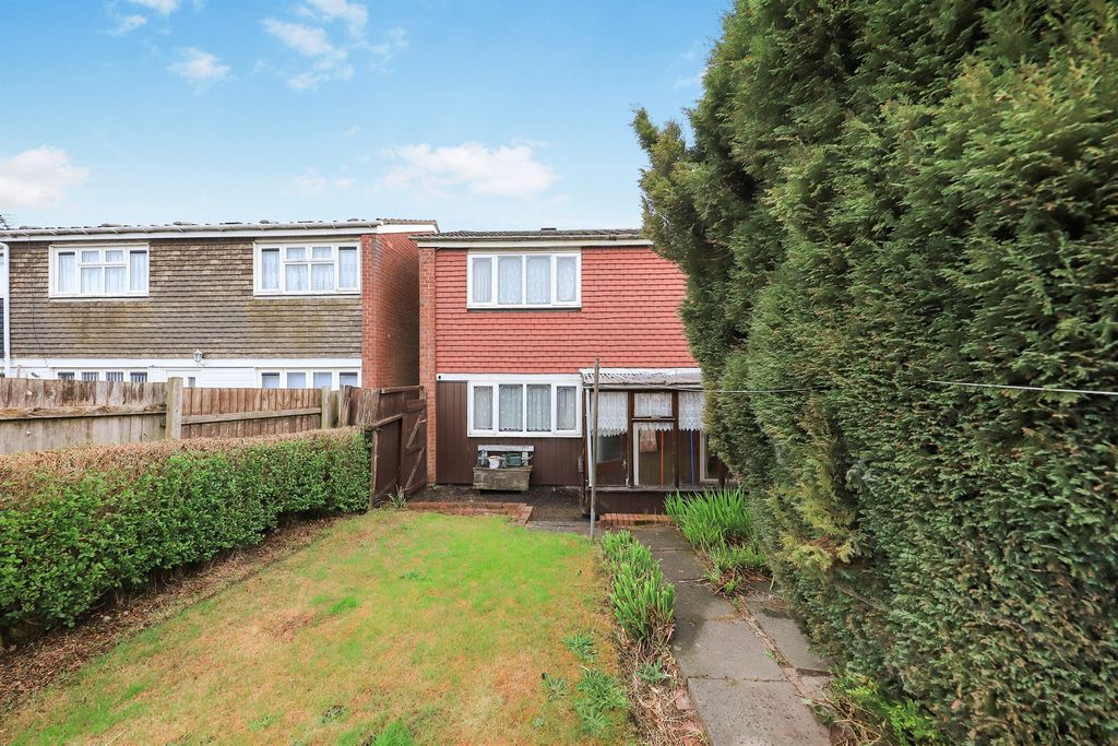 Property photo 2 of 16