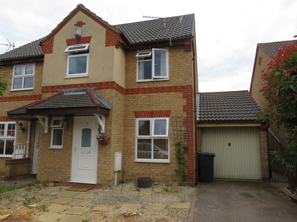 Property photo 1 of 11 Front