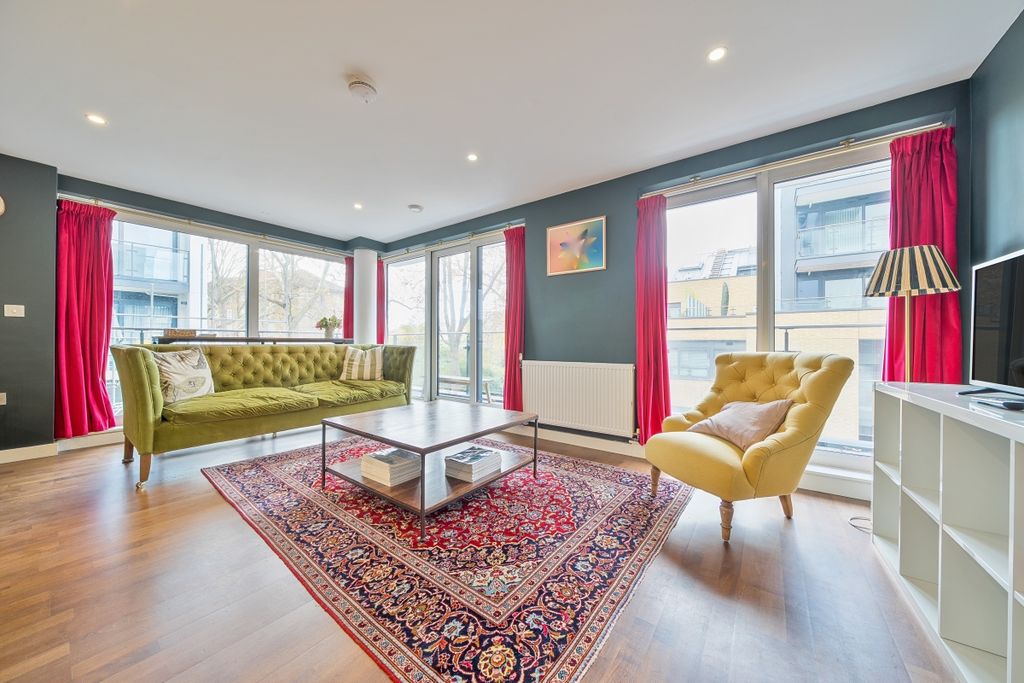 Property photo 1 of 28 1381242-28-691466...