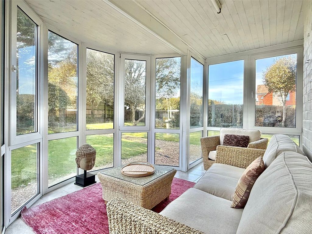 Property photo 3 of 26 Picture No. 12