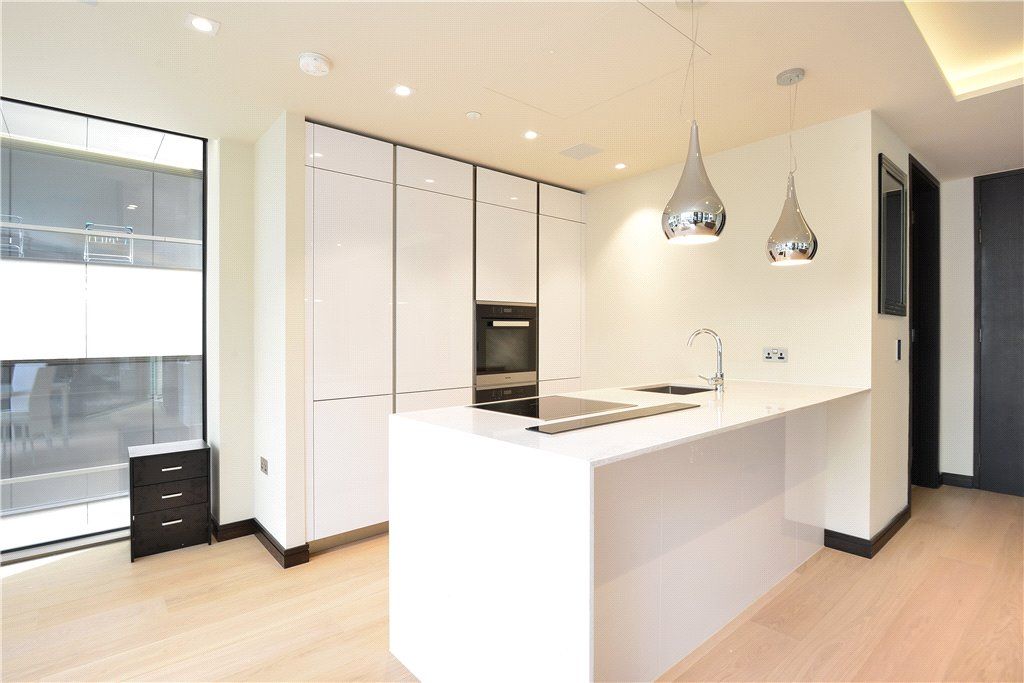 Property photo 2 of 19 Picture No. 14