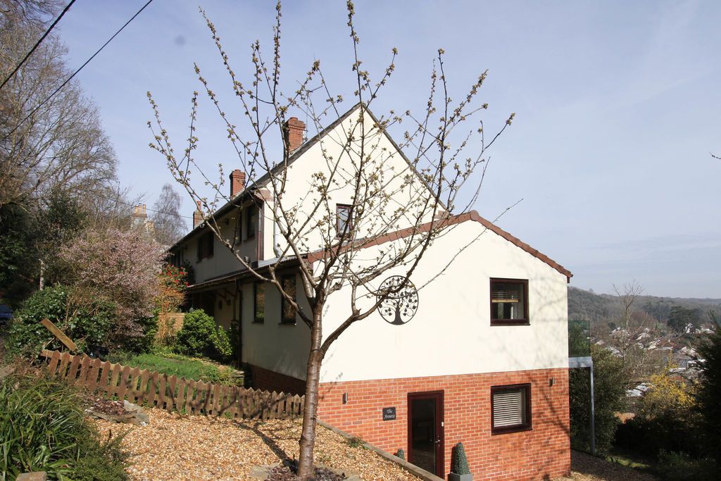 Property photo 1 of 28 Front