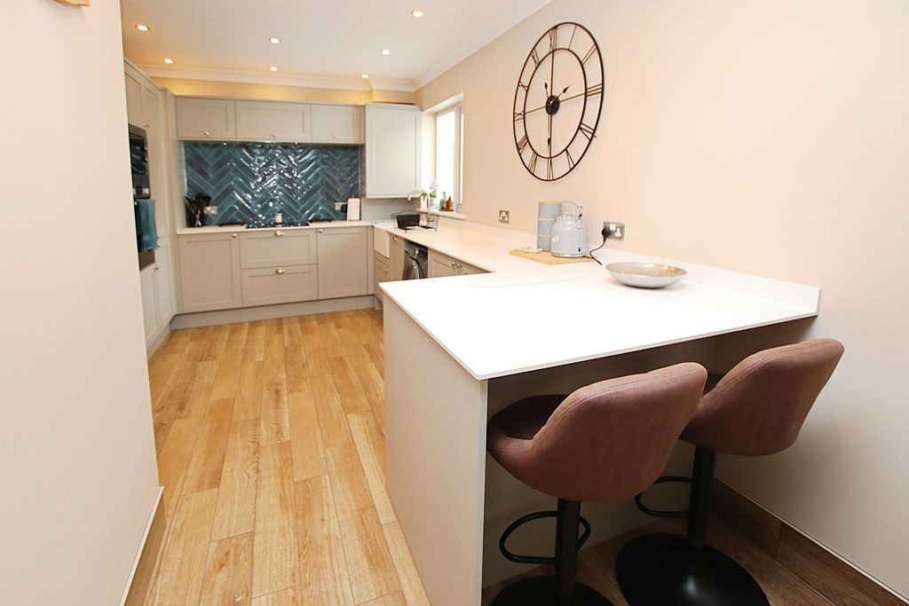 Property photo 3 of 24 4177472