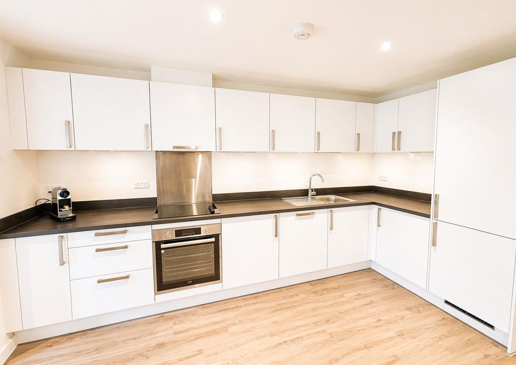 Property photo 2 of 16 7.Png