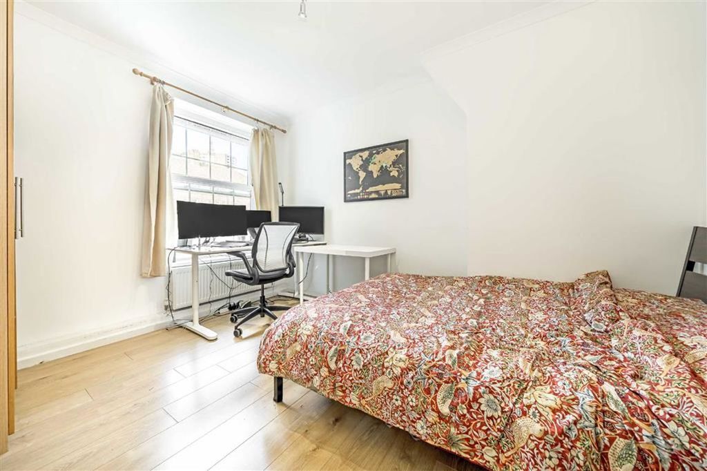 Property photo 3 of 6