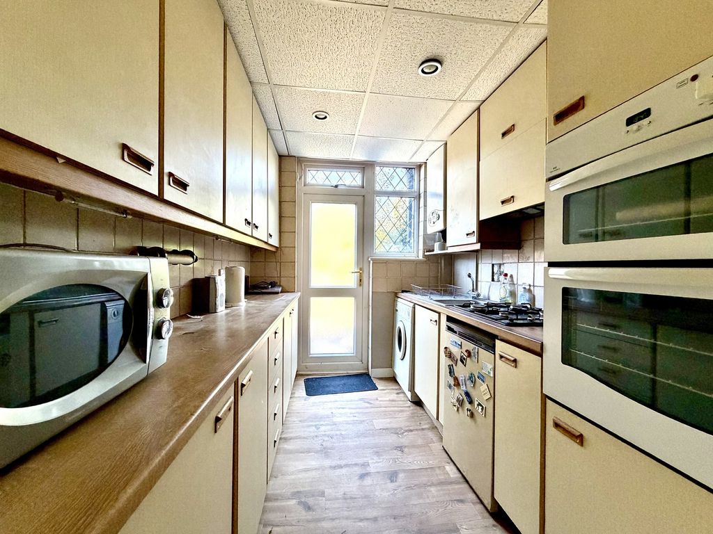 Property photo 3 of 10 Not Specified