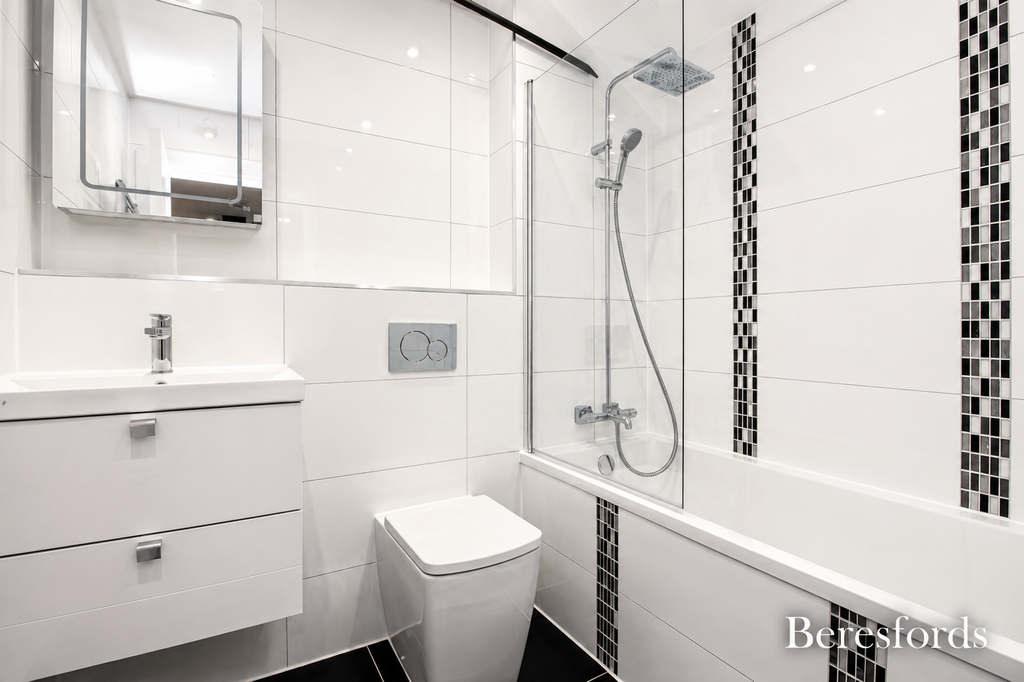 Property photo 3 of 3 Bathroom