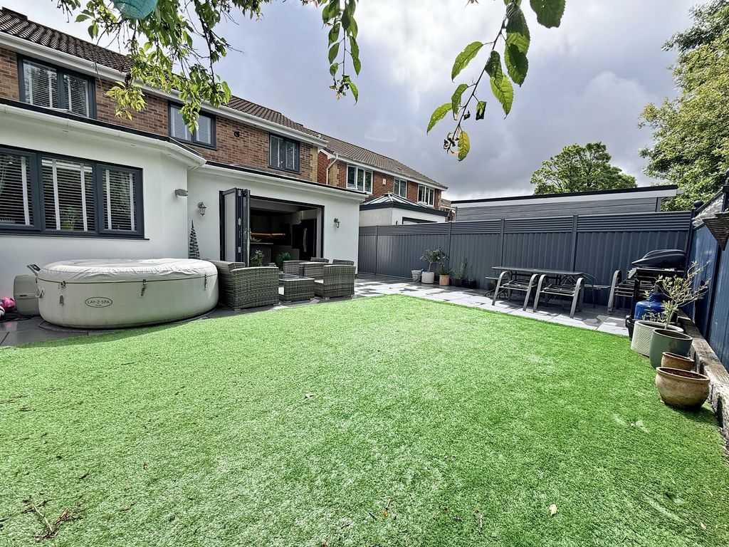 Property photo 3 of 31 Rear Garden