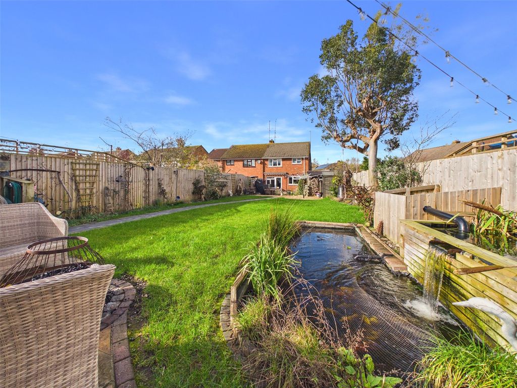 Property photo 2 of 15 Picture No. 04