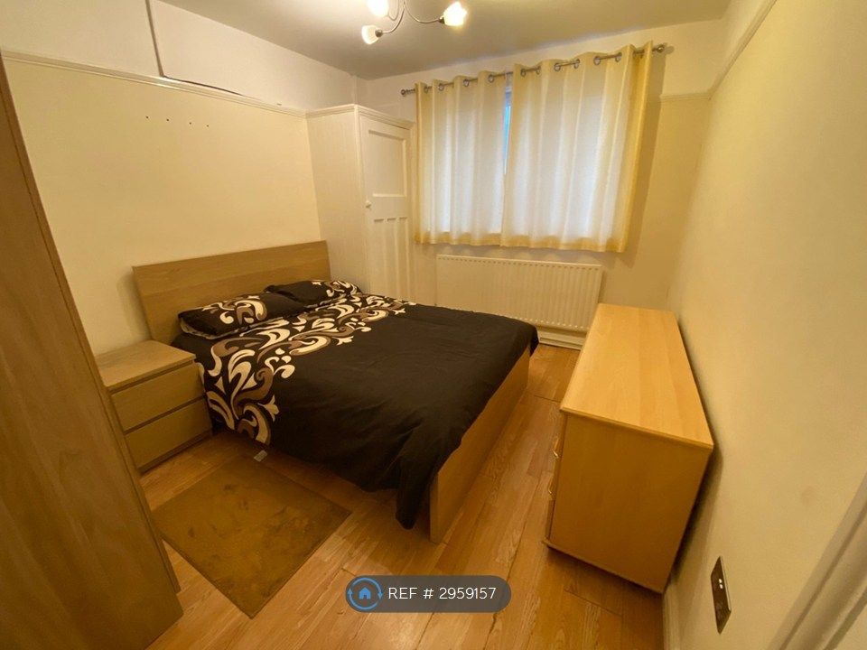 Property photo 1 of 4