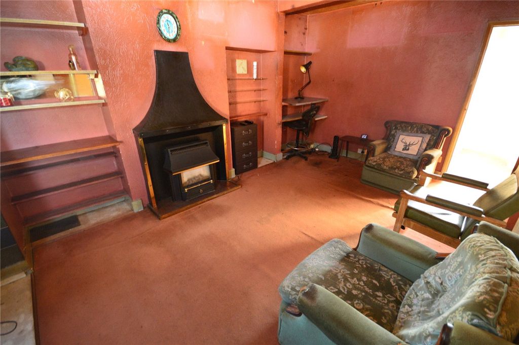 Property photo 3 of 10 Picture No. 05