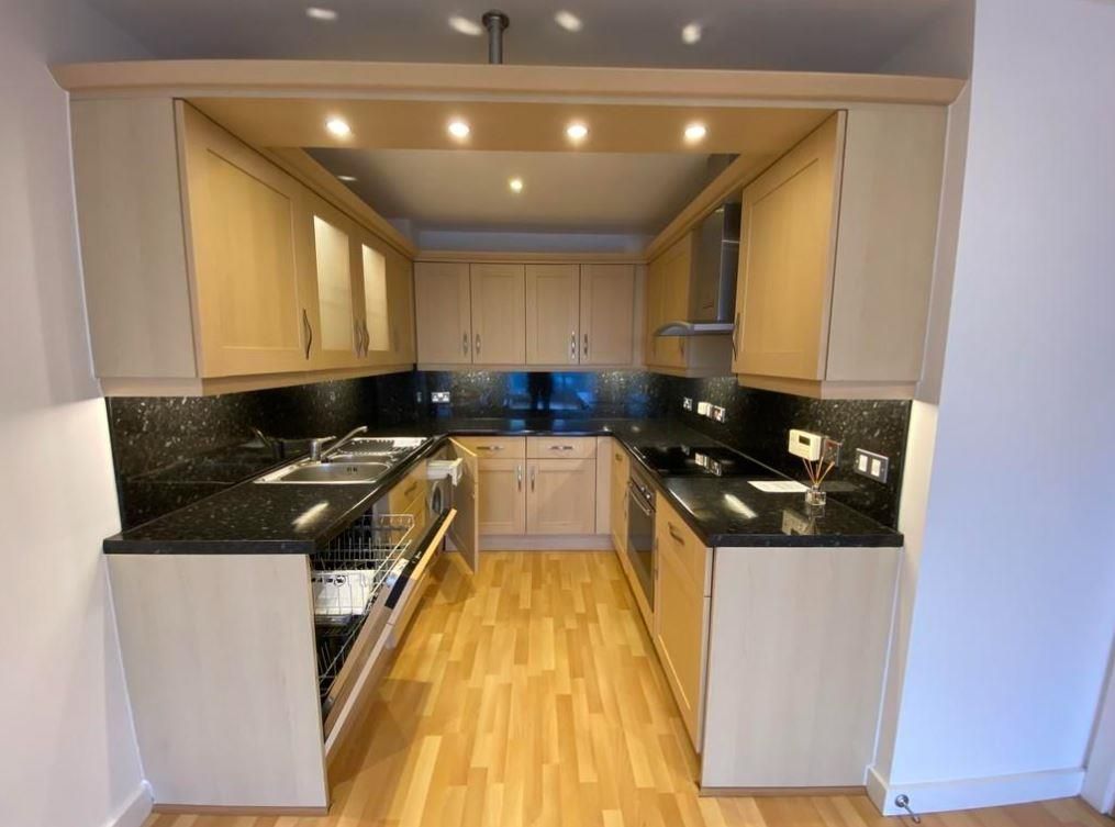 Property photo 1 of 6 Kitchen.Jpg